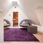 Senhoog نيبلوم