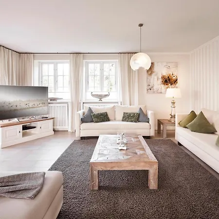 Holiday home Senhoog